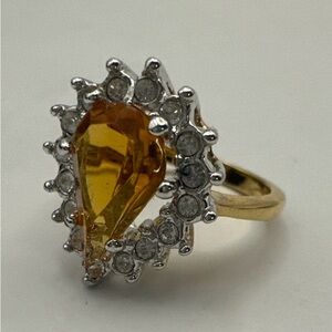 Pear/Teardrop Cut Gold Tone Citrine and Crystal Fashion Ring - Size 6